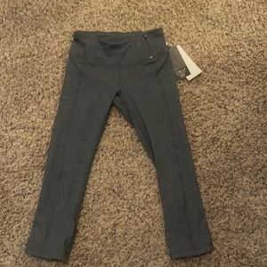 Calia by Carrie Underwood leggings